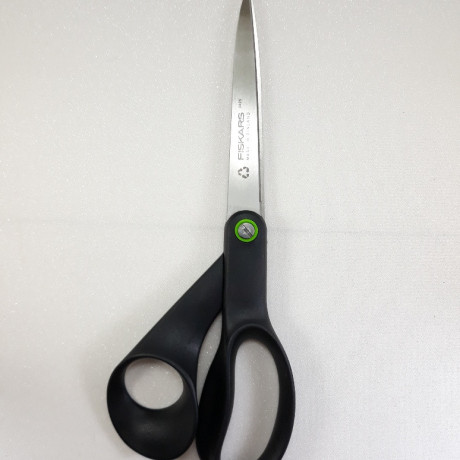 Nożyczki Fiskars – precyzyjne, trwałe i ergonomiczne | Sklep online