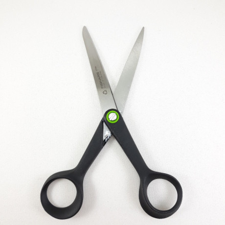 Nożyczki Fiskars – precyzyjne, trwałe i ergonomiczne | Sklep online