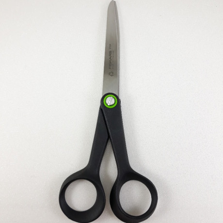 Nożyczki Fiskars – precyzyjne, trwałe i ergonomiczne | Sklep online