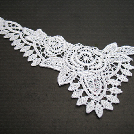  Aplikacja gipiurowa - koronka do przyszycia 1639