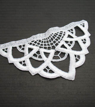 Guipure appliqué – 1641