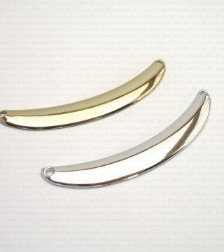 Plastikowy dekolt do przyszycia nr 1626