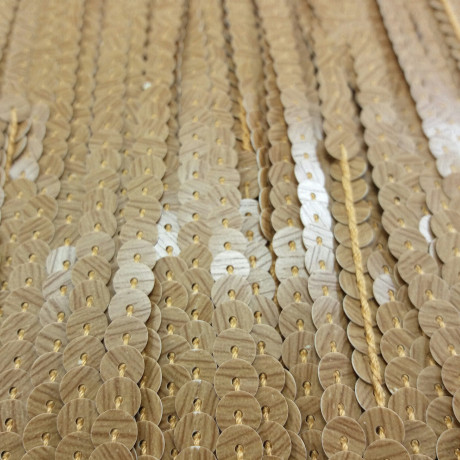 Sequins on tape 6mm / 1m 204