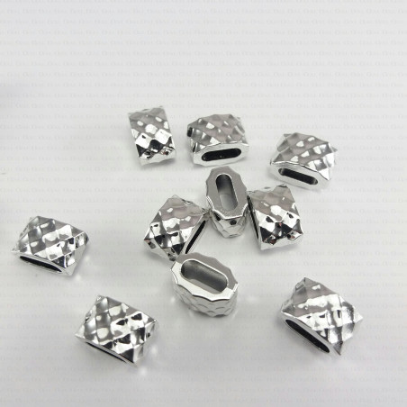 Przelotka plastikowa 1738