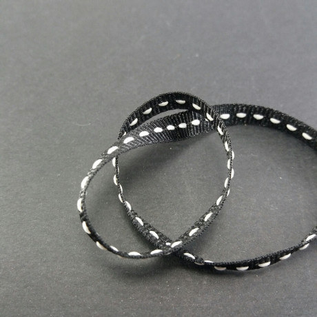 White, navy blue and black grosgrain ribbon with stitching, 5 y, 30 y