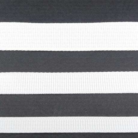 Grosgrain ribbon, white PACKAGE 5 linear metres S68