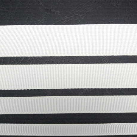 Ecru grosgrain ribbon, 5 linear metres per pack, 163
