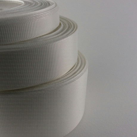 Natural white grosgrain ribbon, 25-yard roll, 102A