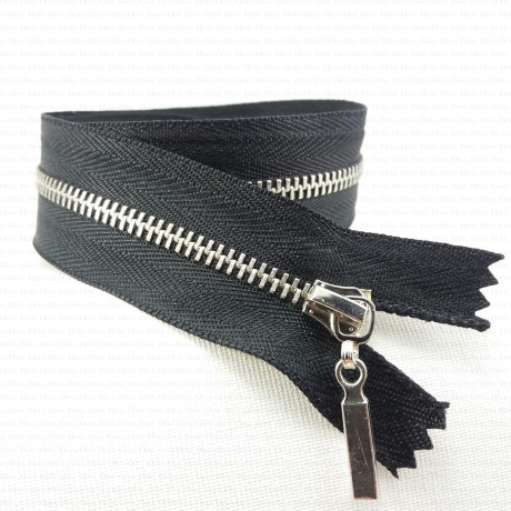 Non-separable metal zips, various lengths, gold/silver, 1951