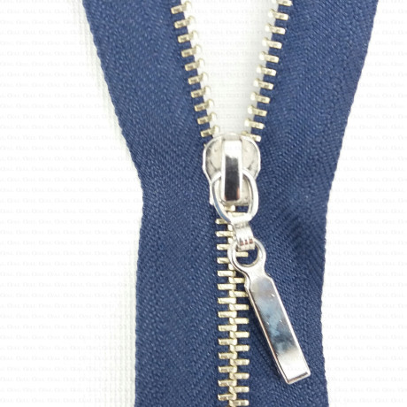 Non-separable metal zips, navy blue, 1952