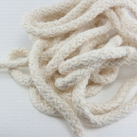 Cotton cord 50 m, ecru B2001