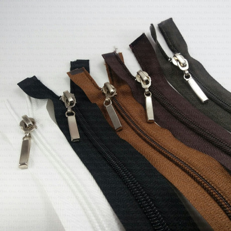 Separating zips 55cm various colours 1966