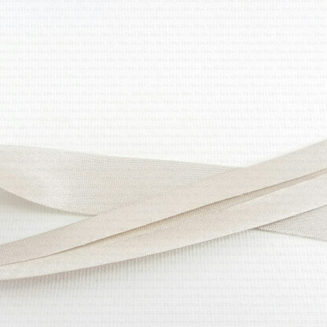 Pressed satin bias binding 1 or 20 m 0206