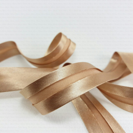 Pressed satin bias binding, colour 92