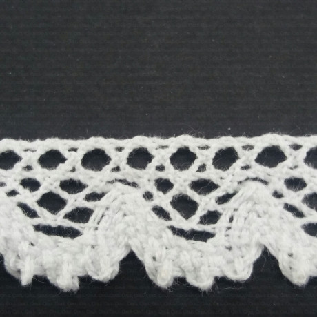 Cotton lace 17 mm, /1 or 25 yards 1986