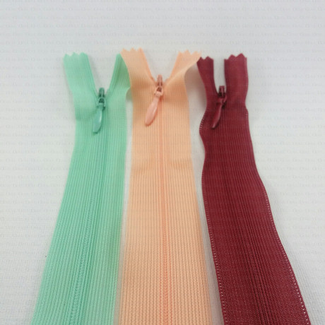 Concealed zip 55 cm No. 1357