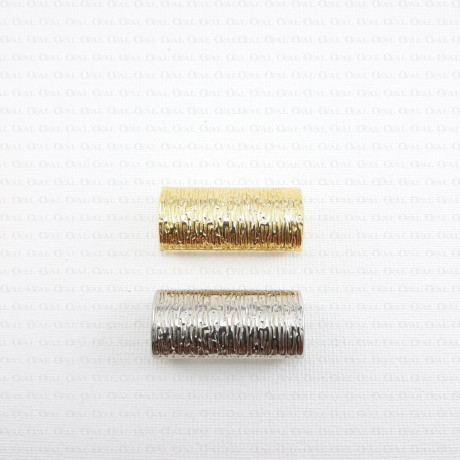 Silver and gold eyelet No. 1002