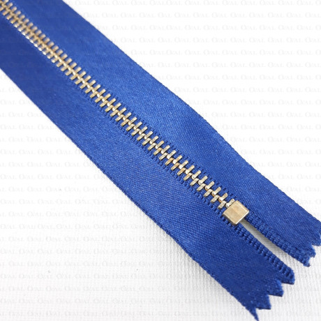 16 cm metal zips on satin tape 1835