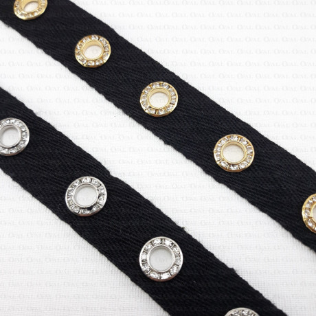 Decorative tape with eyelets 1812