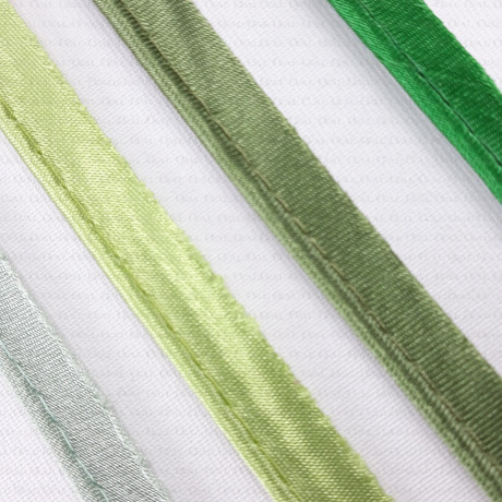 Lamówka ze sznurkiem kol 436,393,392,399 