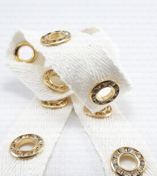 Decorative tape with eyelets 1812
