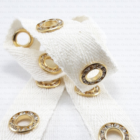 Decorative tape with eyelets 1812