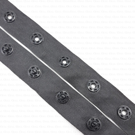 Zatrzaski na taśmie nr 2176