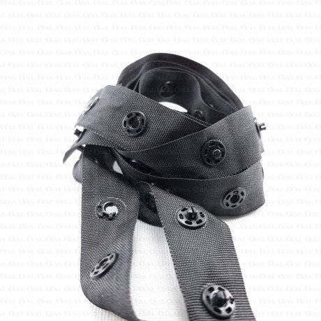 Zatrzaski na taśmie nr 2176