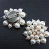 Pearl brooch no. 2202