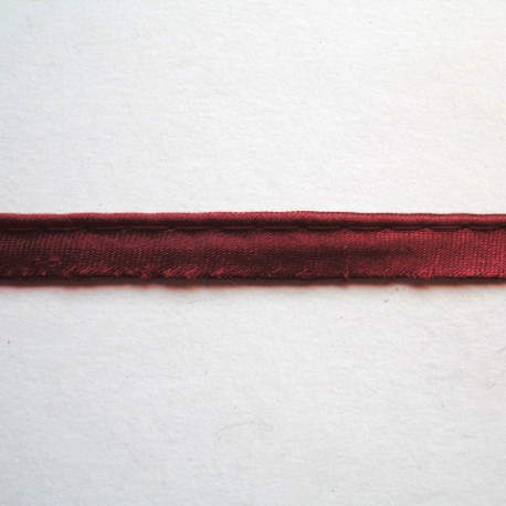 Lamówka ze sznurkiem 20mm 5 m.b. - 663