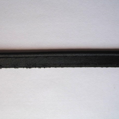 Lamówka ze sznurkiem 20mm 5 m.b. - 667