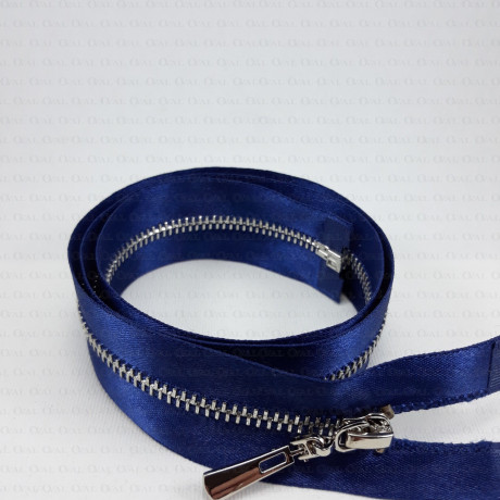 Zamki metalowe 60cm na atłasowej taśmie 2246