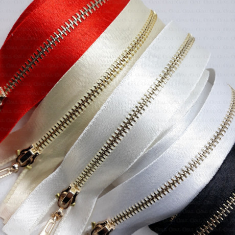60 cm metal zips on satin tape/gold teeth 2247