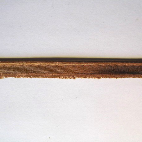 Lamówka ze sznurkiem 20mm 5 m.b. - 682