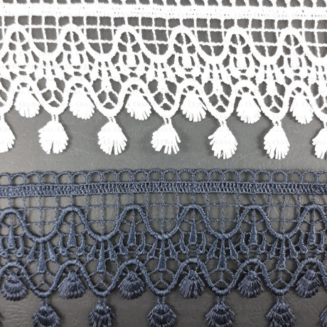 Guipure lace with fringes – white, ecru, navy blue 75mm 2270