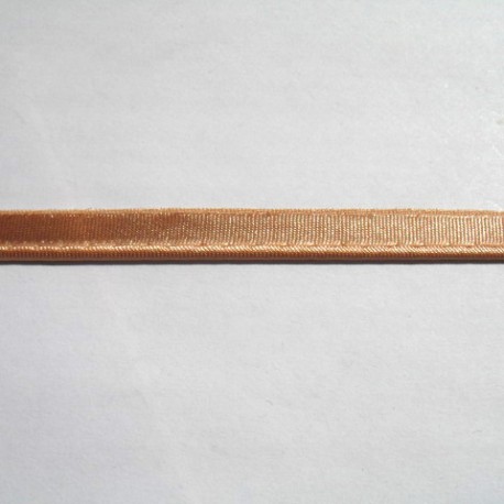 Lamówka ze sznurkiem - wypustka (pajping) 5 m.b. nr 416 CIELISTY - 720