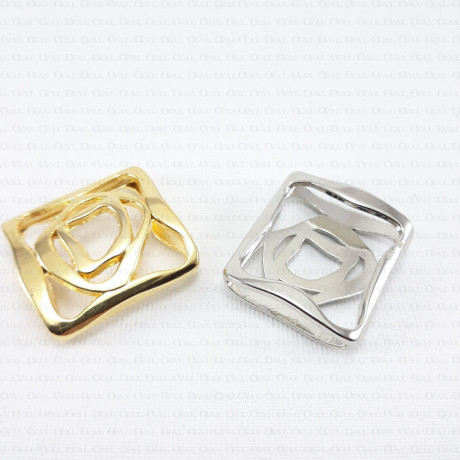 Gold, silver eyelet no. 1031