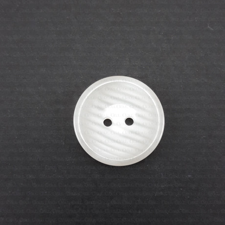 Polyester button 25mm no. 660
