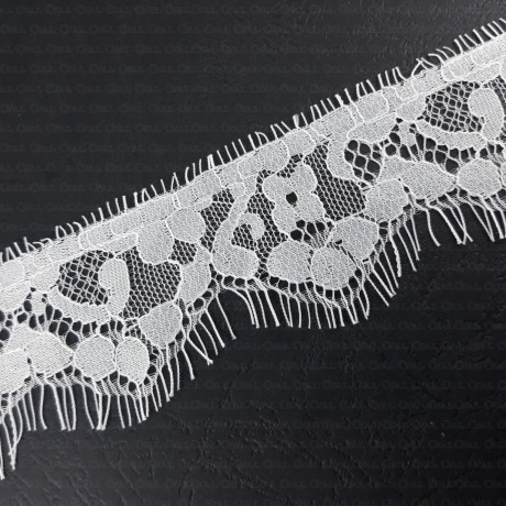 White and black trim 50 mm / 3 or 15 yards 2375