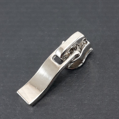 Machine for spiral zipper size 5 no. 1730