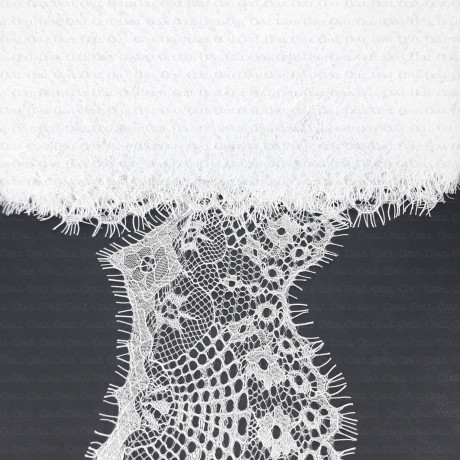 White and salmon lace 90mm Pack 3m 2405