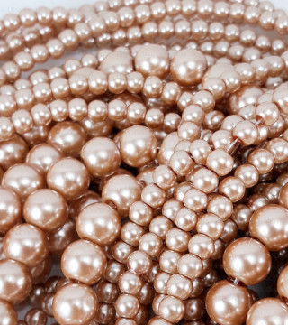 Perła szklana na sznurze 4mm,8mm brąz2021