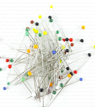 Szpilki stalowe 44mm kolorowe główki 0,5kg -09