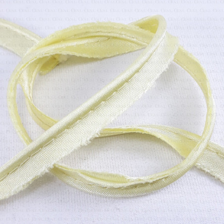 Piping with cord – trimming 5 running metres no. 423