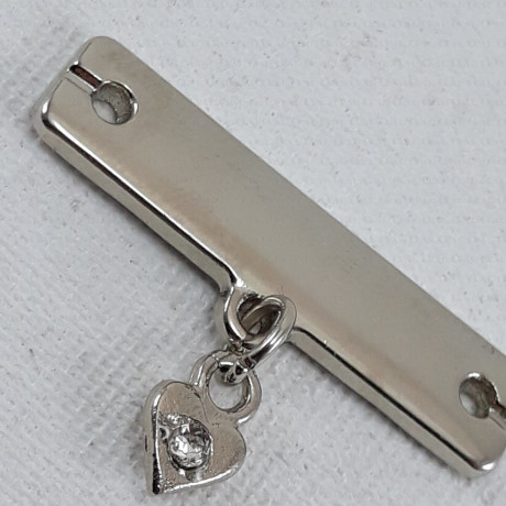 Metal plate with a little heart 1648