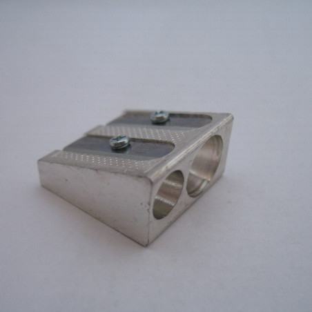 Double metal pencil sharpener