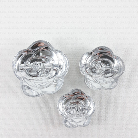 Plastic button Various sizes no. 936