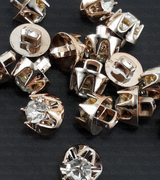 Guzik plastikowy 10mm Pakiet 10 lub 200szt   1871