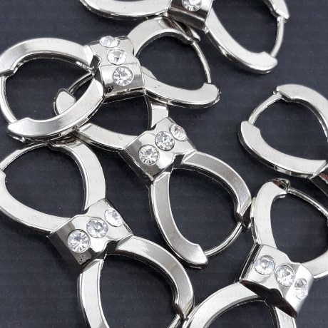 Łącznik -przelotka metalowa 100szt  2497