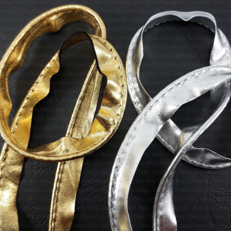 Lamówka ze sznurkiem - wypustka (pajping) 5 m.b.  nr 438